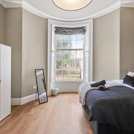 Lovely Central Wakefield Apartment - Parking Ngoại thất bức ảnh